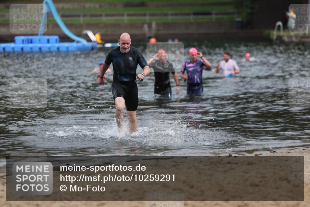 13.09.2026 - Stadtparktriathlon Mo-Foto http://msf.ph/oto/10259291 13.09.2026 11:56:46 Schwimmen 953, 1044, 1047 meine-sportfotos.de