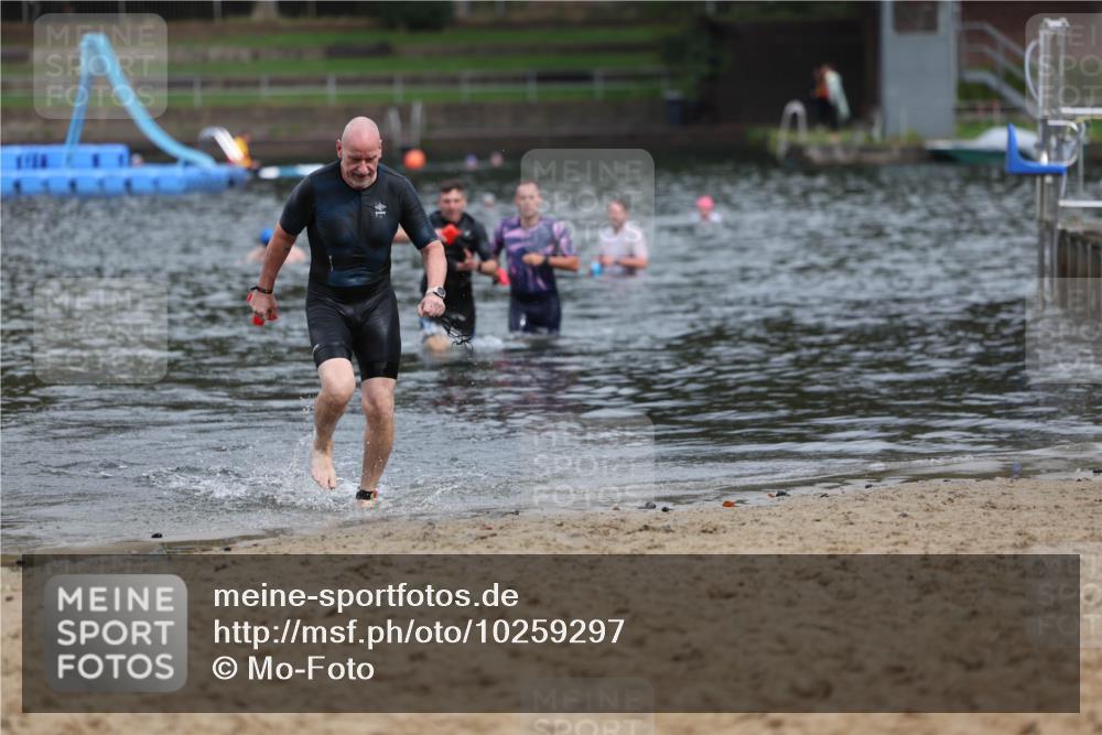 13.09.2026 - Stadtparktriathlon Mo-Foto http://msf.ph/oto/10259297 13.09.2026 11:56:48 Schwimmen 953, 1044, 1047 meine-sportfotos.de