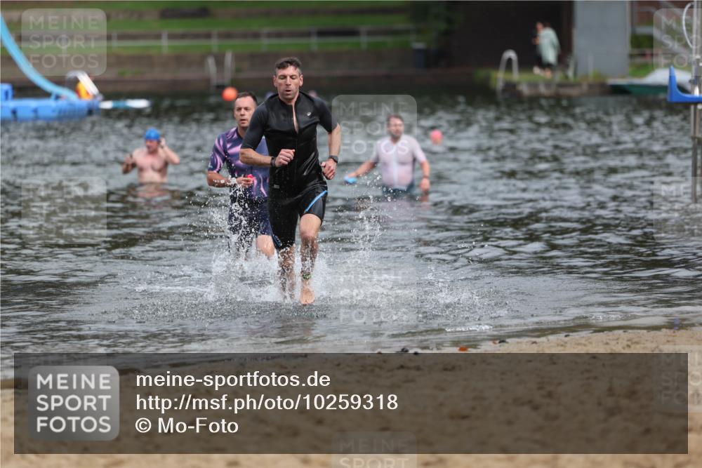 13.09.2026 - Stadtparktriathlon Mo-Foto http://msf.ph/oto/10259318 13.09.2026 11:56:53 Schwimmen 953, 1044, 1047 meine-sportfotos.de