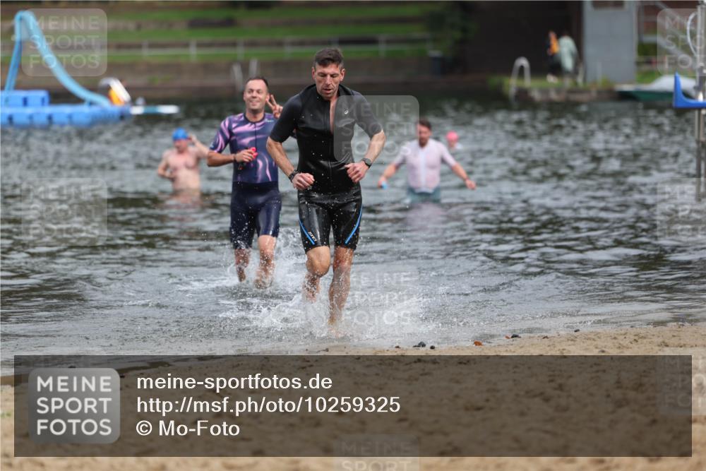 13.09.2026 - Stadtparktriathlon Mo-Foto http://msf.ph/oto/10259325 13.09.2026 11:56:54 Schwimmen 953, 1044, 1047 meine-sportfotos.de