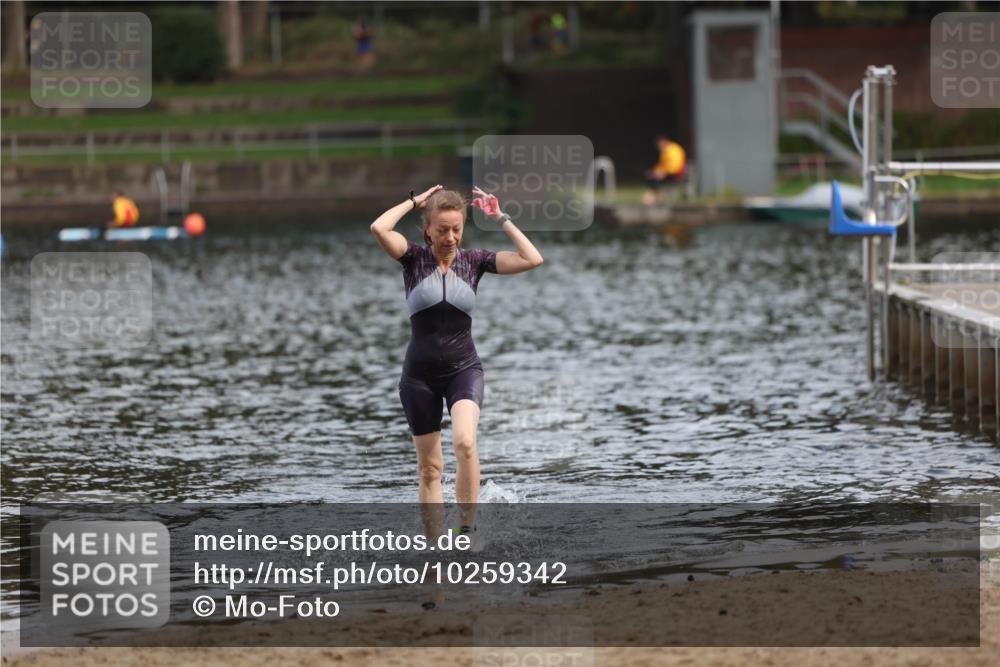13.09.2026 - Stadtparktriathlon Mo-Foto http://msf.ph/oto/10259342 13.09.2026 11:17:26 Schwimmen 761 meine-sportfotos.de