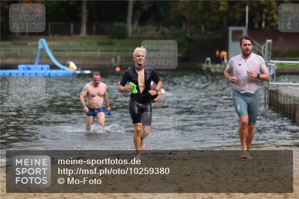 13.09.2026 - Stadtparktriathlon Mo-Foto http://msf.ph/oto/10259380 13.09.2026 11:57:10 Schwimmen 981, 1008, 1015 meine-sportfotos.de