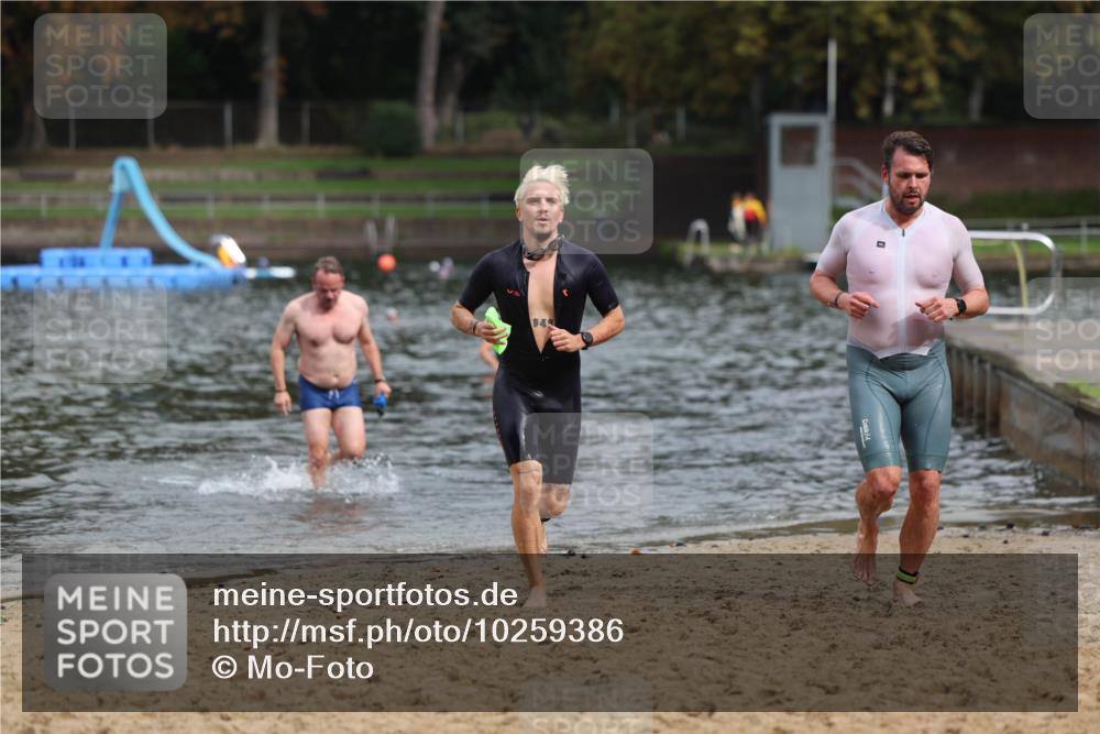 13.09.2026 - Stadtparktriathlon Mo-Foto http://msf.ph/oto/10259386 13.09.2026 11:57:11 Schwimmen 981, 1008, 1015 meine-sportfotos.de