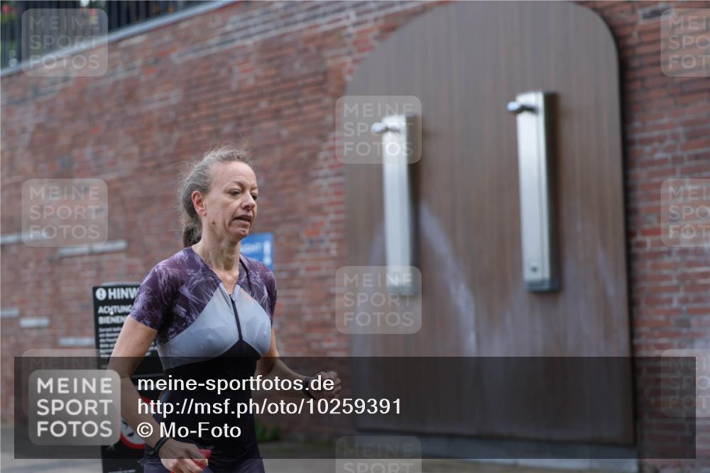 13.09.2026 - Stadtparktriathlon Mo-Foto http://msf.ph/oto/10259391 13.09.2026 11:17:35 Schwimmen 761 meine-sportfotos.de