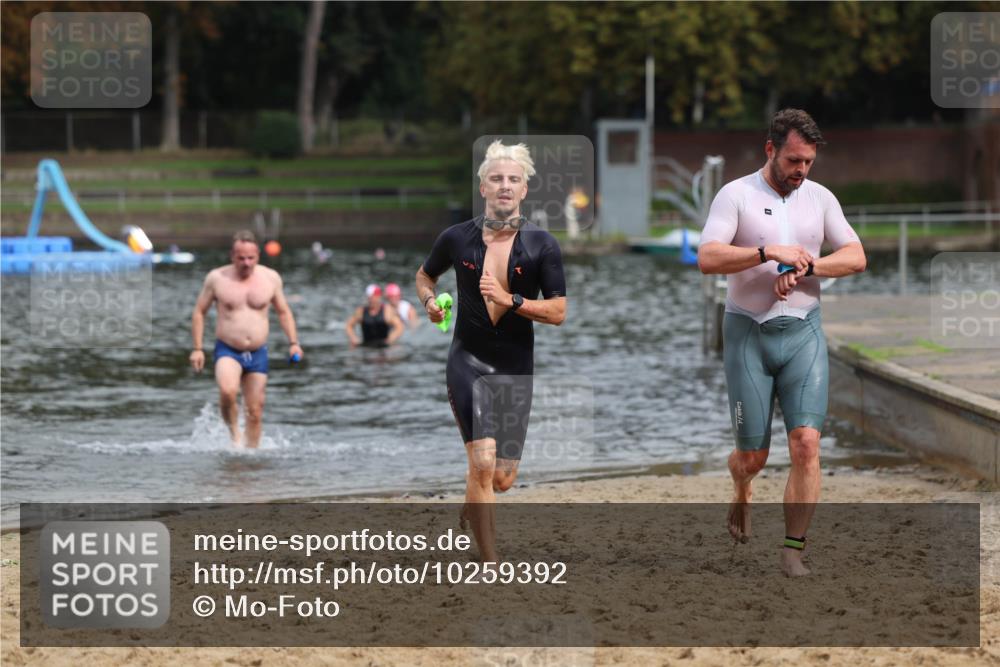 13.09.2026 - Stadtparktriathlon Mo-Foto http://msf.ph/oto/10259392 13.09.2026 11:57:12 Schwimmen 981, 1008, 1015 meine-sportfotos.de