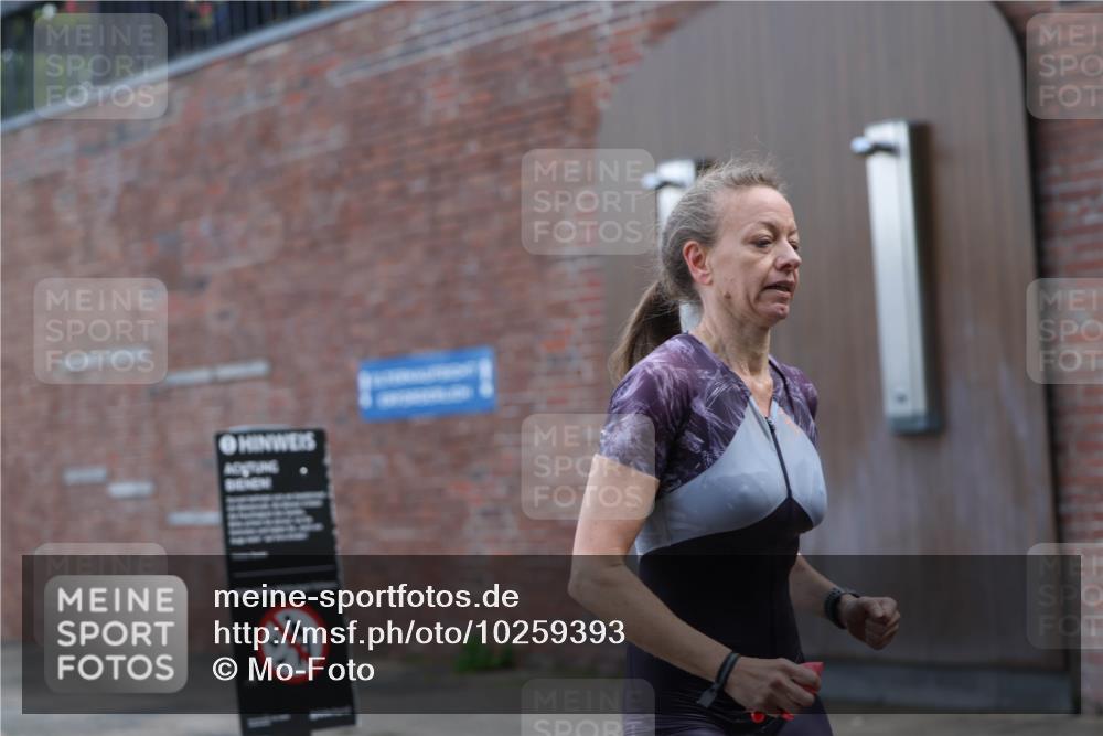 13.09.2026 - Stadtparktriathlon Mo-Foto http://msf.ph/oto/10259393 13.09.2026 11:17:35 Schwimmen 761 meine-sportfotos.de