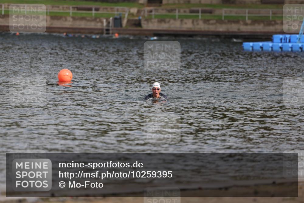 13.09.2026 - Stadtparktriathlon Mo-Foto http://msf.ph/oto/10259395 13.09.2026 11:28:29 Schwimmen 840 meine-sportfotos.de