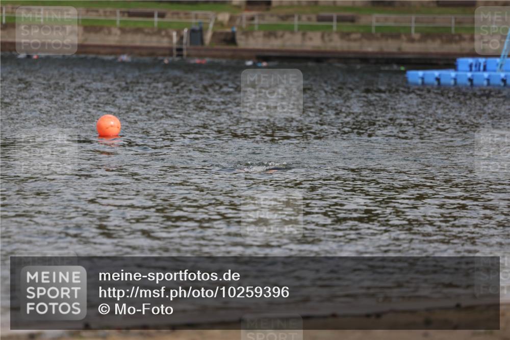 13.09.2026 - Stadtparktriathlon Mo-Foto http://msf.ph/oto/10259396 13.09.2026 11:28:29 Schwimmen 840 meine-sportfotos.de