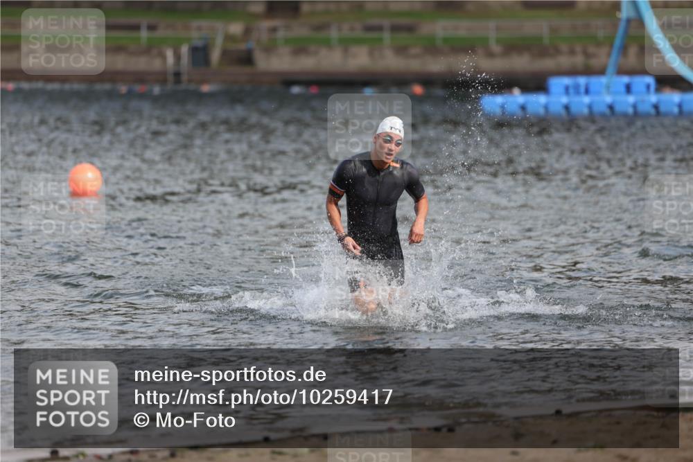 13.09.2026 - Stadtparktriathlon Mo-Foto http://msf.ph/oto/10259417 13.09.2026 11:28:37 Schwimmen 834, 840 meine-sportfotos.de