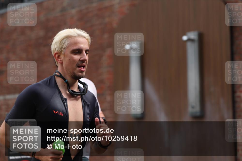13.09.2026 - Stadtparktriathlon Mo-Foto http://msf.ph/oto/10259418 13.09.2026 11:57:15 Schwimmen 981, 1008, 1015 meine-sportfotos.de
