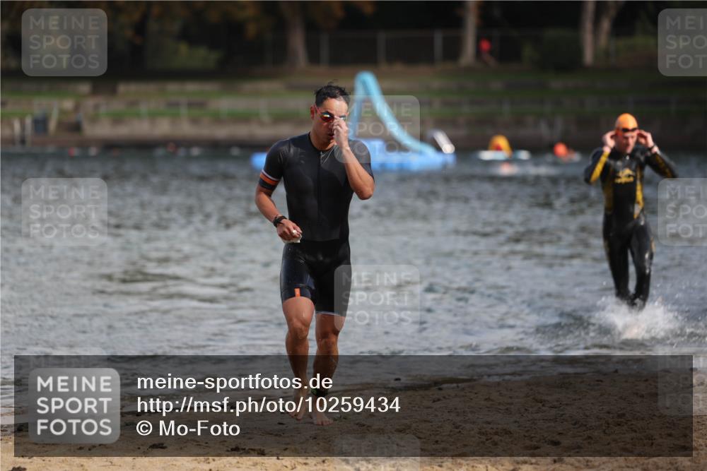 13.09.2026 - Stadtparktriathlon Mo-Foto http://msf.ph/oto/10259434 13.09.2026 11:28:41 Schwimmen 834, 840 meine-sportfotos.de