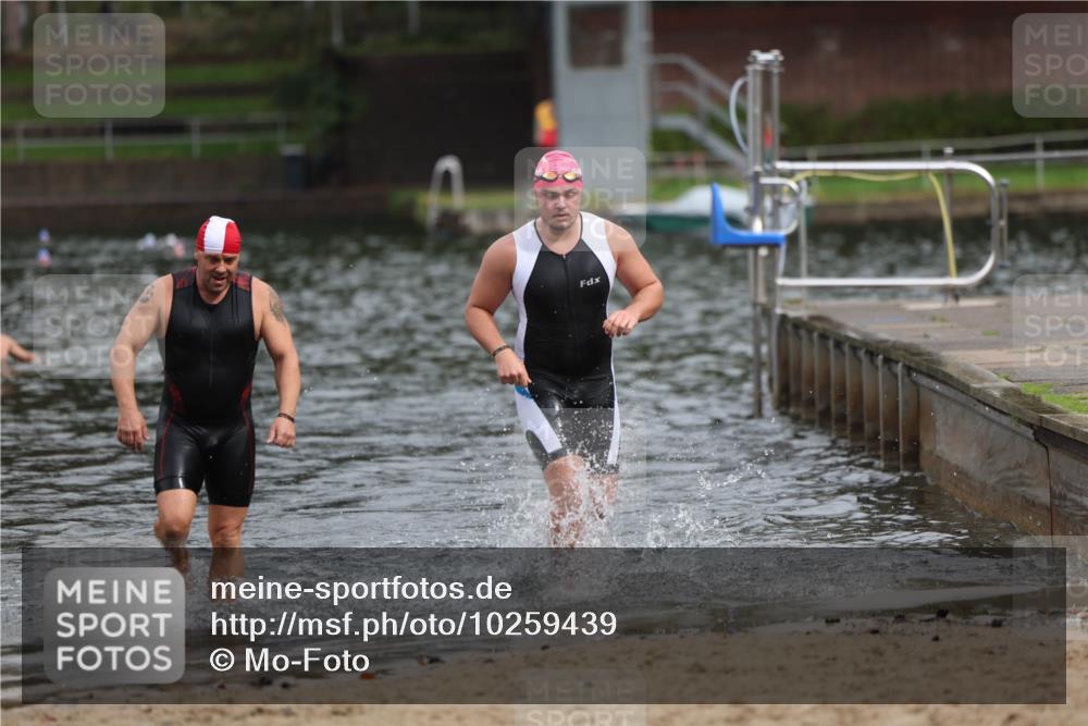13.09.2026 - Stadtparktriathlon Mo-Foto http://msf.ph/oto/10259439 13.09.2026 11:57:28 Schwimmen 1025, 1065 meine-sportfotos.de