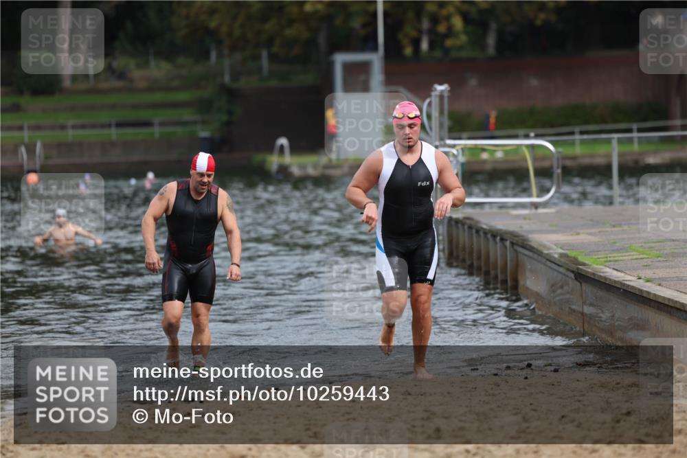 13.09.2026 - Stadtparktriathlon Mo-Foto http://msf.ph/oto/10259443 13.09.2026 11:57:29 Schwimmen 1025, 1065 meine-sportfotos.de