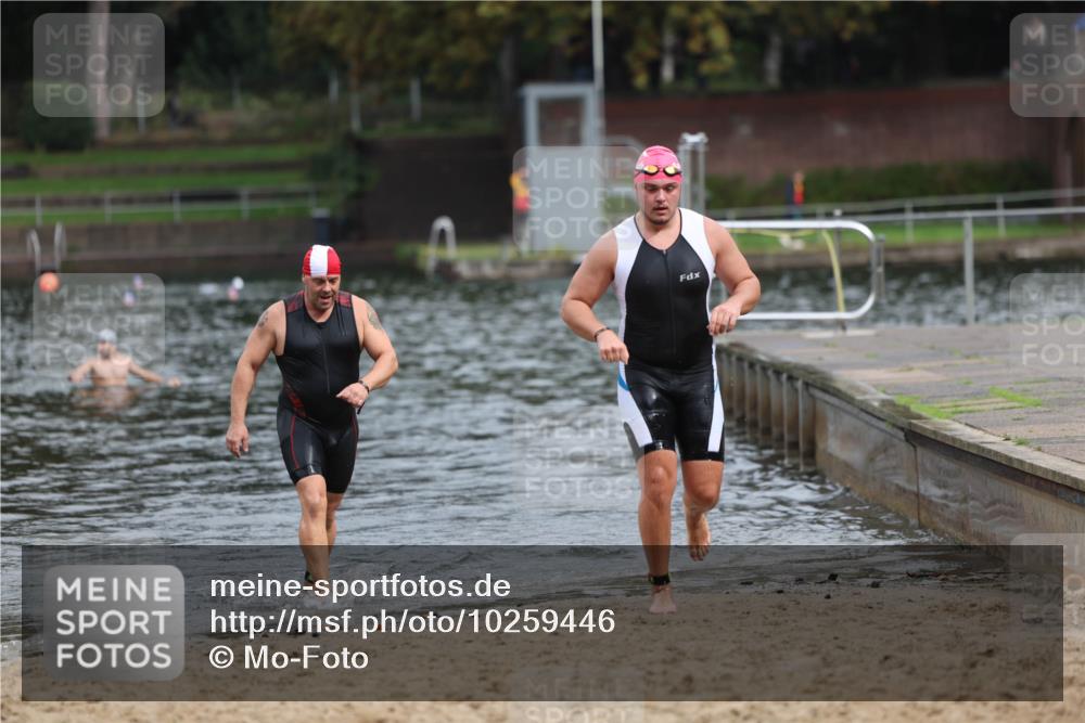 13.09.2026 - Stadtparktriathlon Mo-Foto http://msf.ph/oto/10259446 13.09.2026 11:57:30 Schwimmen 1025, 1065 meine-sportfotos.de