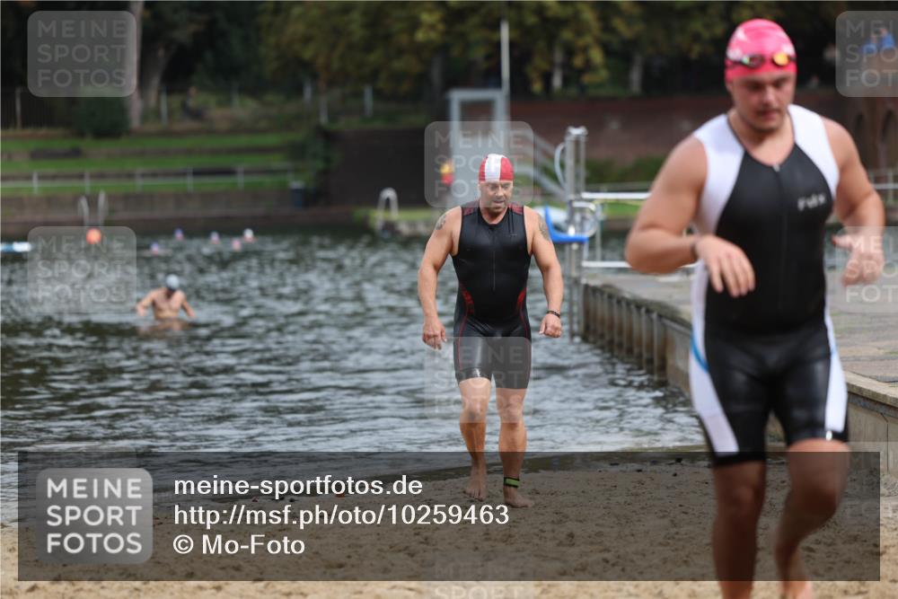 13.09.2026 - Stadtparktriathlon Mo-Foto http://msf.ph/oto/10259463 13.09.2026 11:57:32 Schwimmen 1025, 1065 meine-sportfotos.de