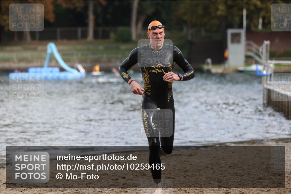13.09.2026 - Stadtparktriathlon Mo-Foto http://msf.ph/oto/10259465 13.09.2026 11:28:45 Schwimmen 834, 840 meine-sportfotos.de
