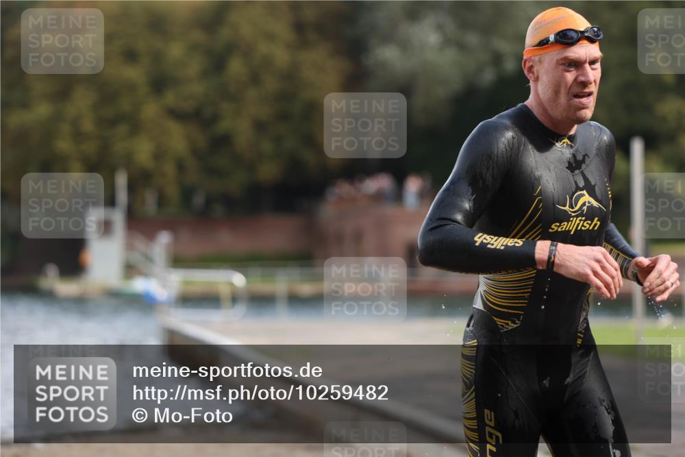 13.09.2026 - Stadtparktriathlon Mo-Foto http://msf.ph/oto/10259482 13.09.2026 11:28:48 Schwimmen 834 meine-sportfotos.de