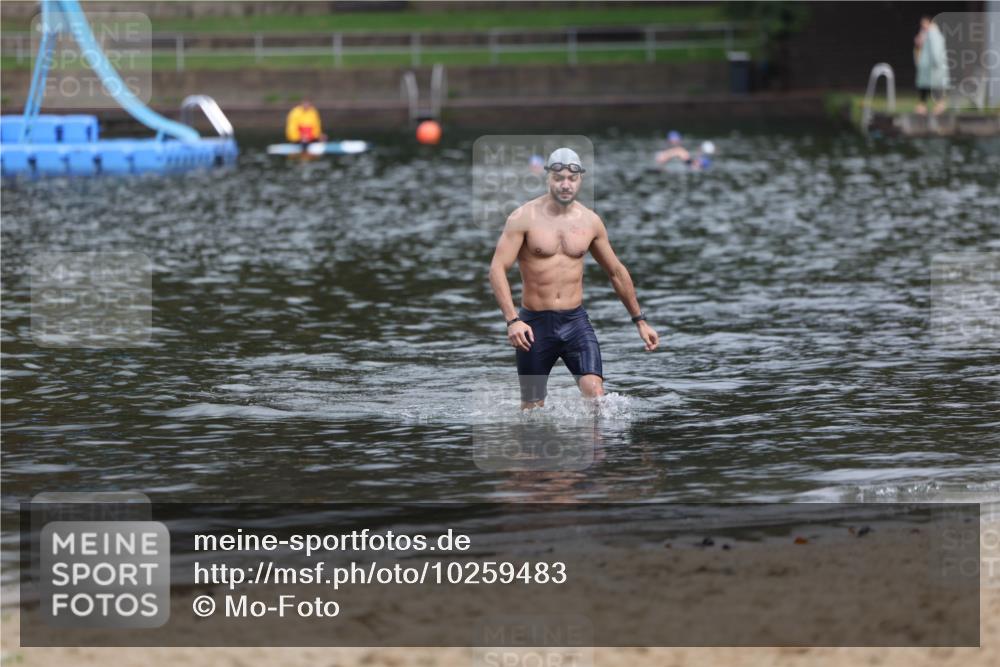 13.09.2026 - Stadtparktriathlon Mo-Foto http://msf.ph/oto/10259483 13.09.2026 11:57:54 Schwimmen 954 meine-sportfotos.de