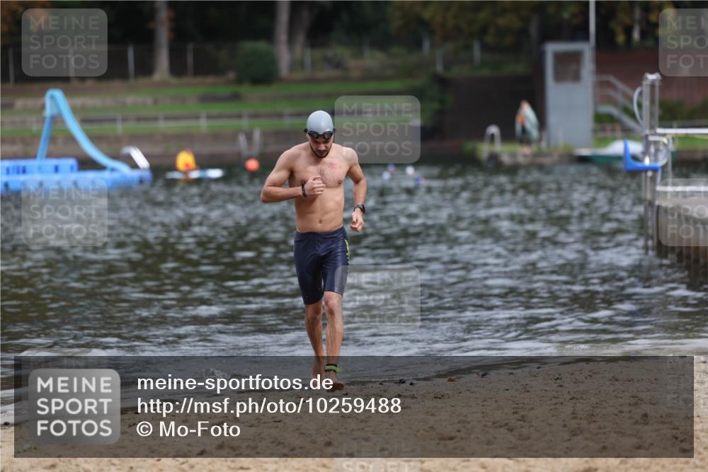 13.09.2026 - Stadtparktriathlon Mo-Foto http://msf.ph/oto/10259488 13.09.2026 11:58:00 Schwimmen 954 meine-sportfotos.de
