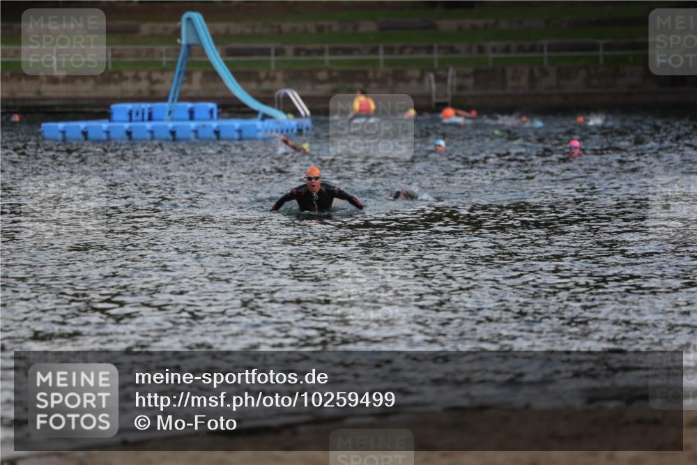 13.09.2026 - Stadtparktriathlon Mo-Foto http://msf.ph/oto/10259499 13.09.2026 11:29:13 Schwimmen  meine-sportfotos.de