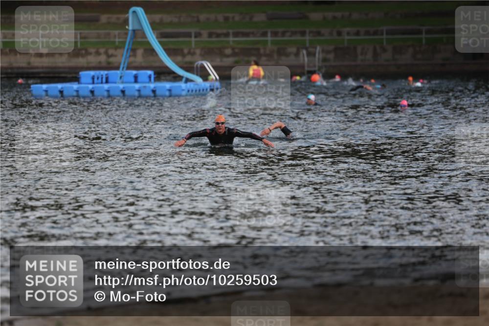 13.09.2026 - Stadtparktriathlon Mo-Foto http://msf.ph/oto/10259503 13.09.2026 11:29:13 Schwimmen  meine-sportfotos.de