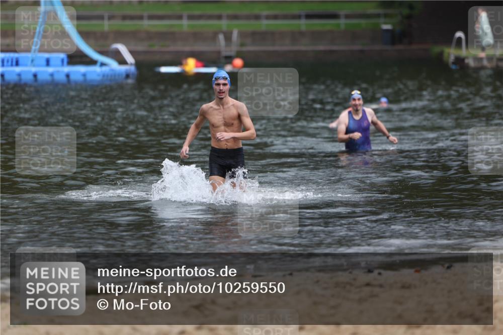 13.09.2026 - Stadtparktriathlon Mo-Foto http://msf.ph/oto/10259550 13.09.2026 11:59:23 Schwimmen 969, 1031 meine-sportfotos.de