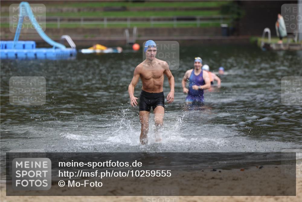 13.09.2026 - Stadtparktriathlon Mo-Foto http://msf.ph/oto/10259555 13.09.2026 11:59:25 Schwimmen 956, 1031 meine-sportfotos.de