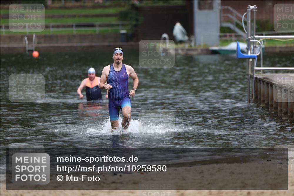 13.09.2026 - Stadtparktriathlon Mo-Foto http://msf.ph/oto/10259580 13.09.2026 11:59:32 Schwimmen 956, 1031 meine-sportfotos.de