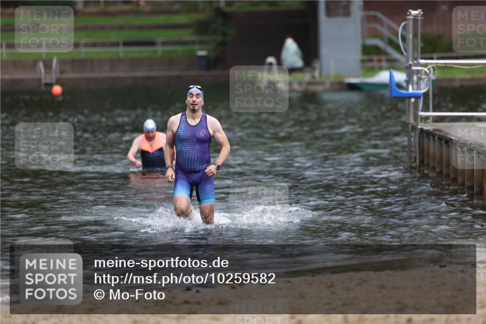 13.09.2026 - Stadtparktriathlon Mo-Foto http://msf.ph/oto/10259582 13.09.2026 11:59:32 Schwimmen 956, 1031 meine-sportfotos.de