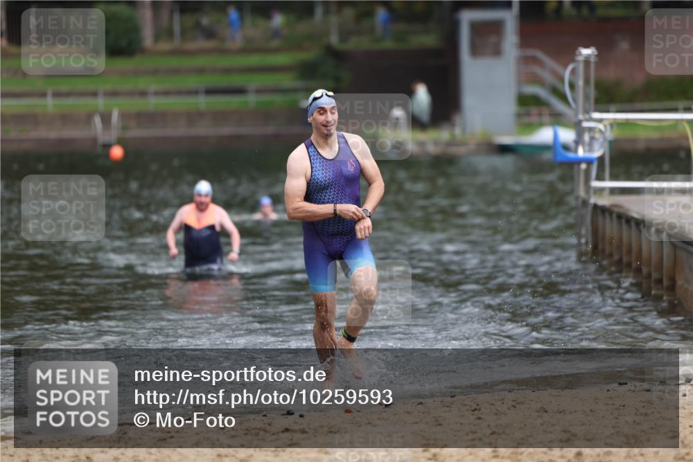 13.09.2026 - Stadtparktriathlon Mo-Foto http://msf.ph/oto/10259593 13.09.2026 11:59:35 Schwimmen 956 meine-sportfotos.de