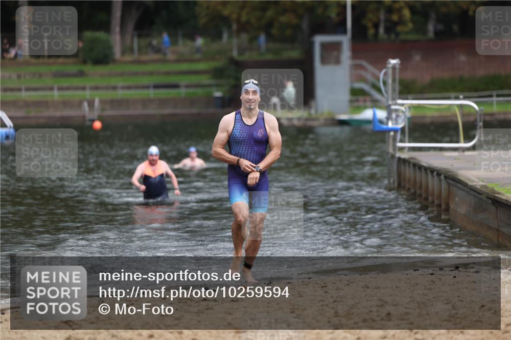 13.09.2026 - Stadtparktriathlon Mo-Foto http://msf.ph/oto/10259594 13.09.2026 11:59:35 Schwimmen 956 meine-sportfotos.de