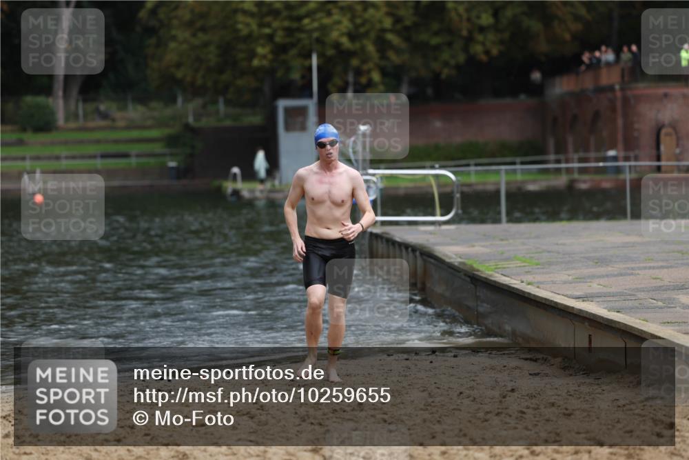 13.09.2026 - Stadtparktriathlon Mo-Foto http://msf.ph/oto/10259655 13.09.2026 12:00:00 Schwimmen 978 meine-sportfotos.de