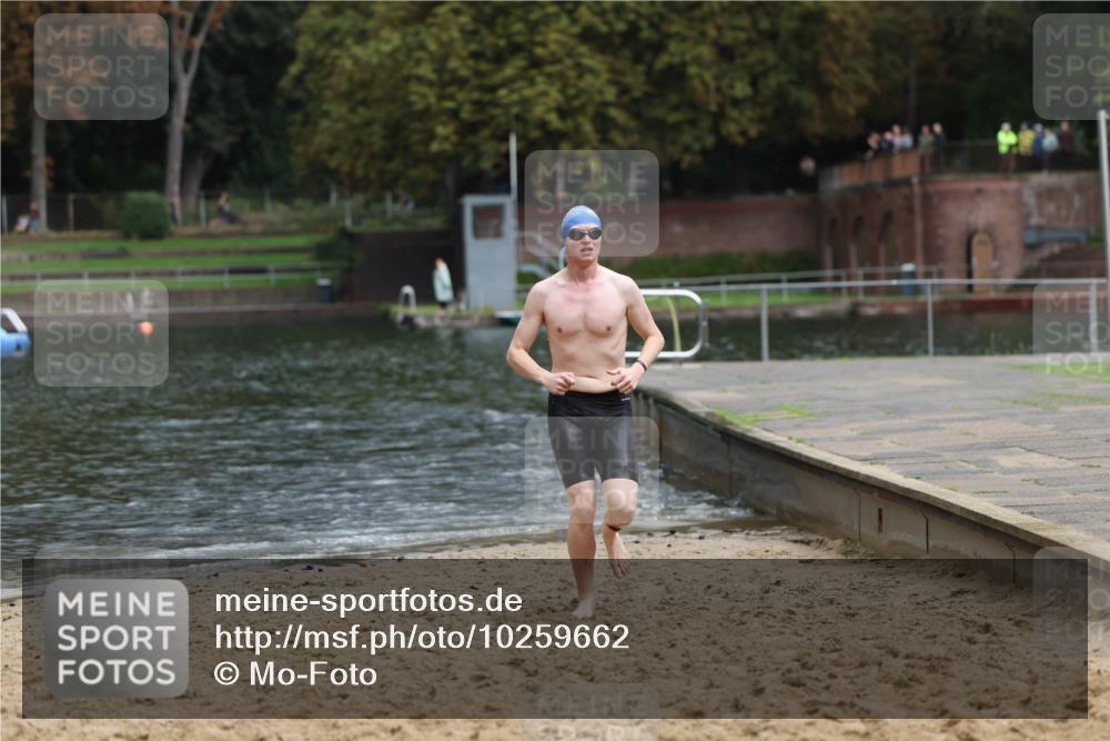 13.09.2026 - Stadtparktriathlon Mo-Foto http://msf.ph/oto/10259662 13.09.2026 12:00:00 Schwimmen 978 meine-sportfotos.de
