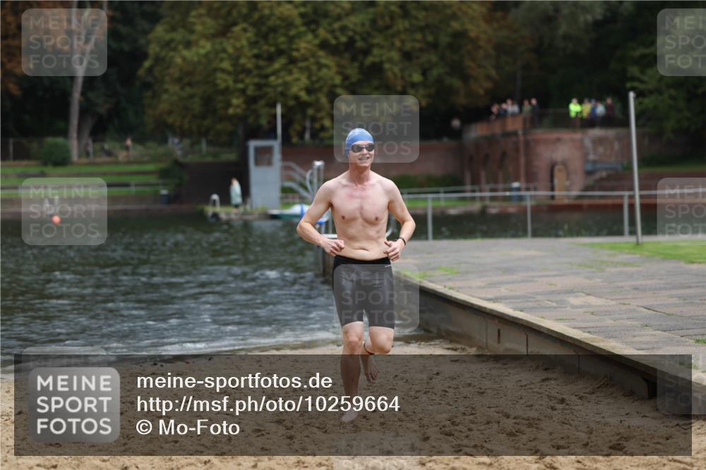 13.09.2026 - Stadtparktriathlon Mo-Foto http://msf.ph/oto/10259664 13.09.2026 12:00:01 Schwimmen 978 meine-sportfotos.de