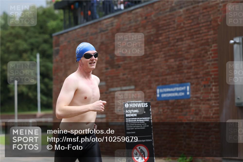 13.09.2026 - Stadtparktriathlon Mo-Foto http://msf.ph/oto/10259679 13.09.2026 12:00:04 Schwimmen 978 meine-sportfotos.de