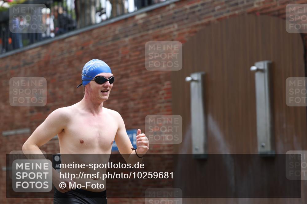 13.09.2026 - Stadtparktriathlon Mo-Foto http://msf.ph/oto/10259681 13.09.2026 12:00:04 Schwimmen 978 meine-sportfotos.de