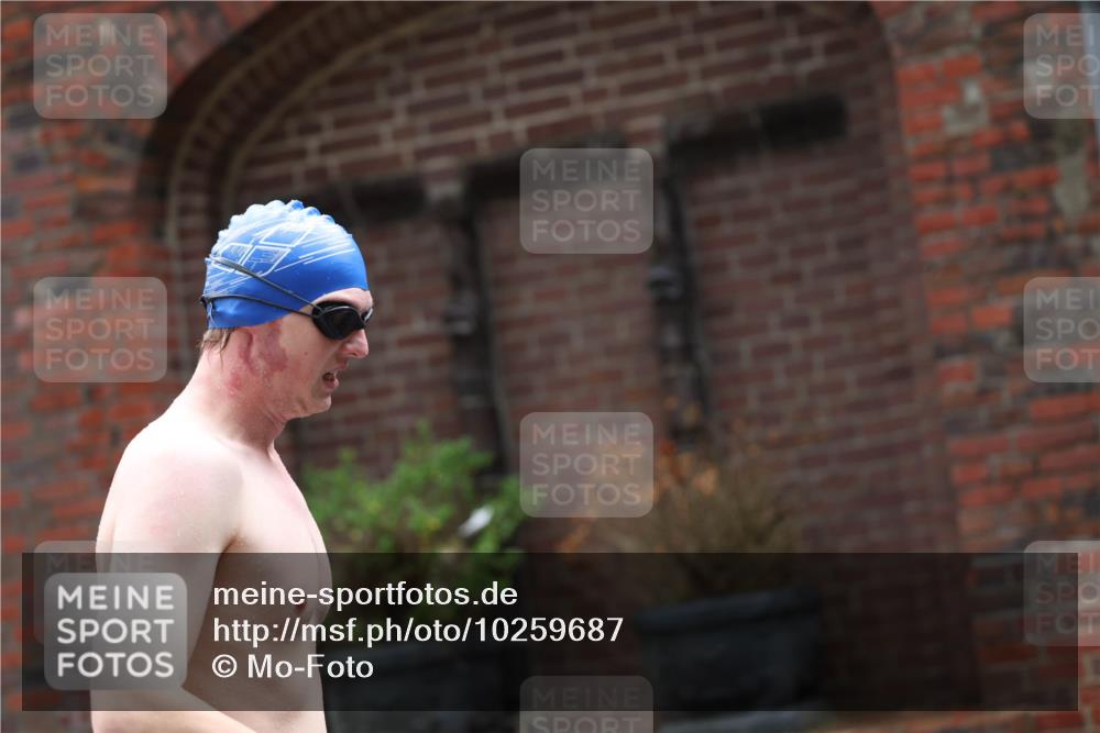 13.09.2026 - Stadtparktriathlon Mo-Foto http://msf.ph/oto/10259687 13.09.2026 12:00:05 Schwimmen 978 meine-sportfotos.de