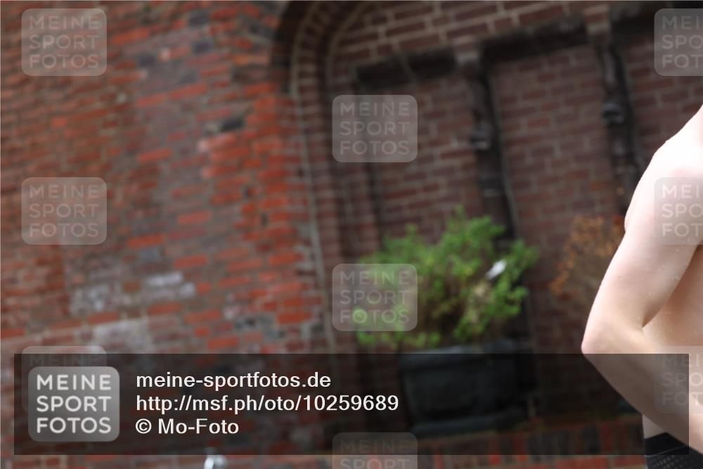 13.09.2026 - Stadtparktriathlon Mo-Foto http://msf.ph/oto/10259689 13.09.2026 12:00:05 Schwimmen 978 meine-sportfotos.de