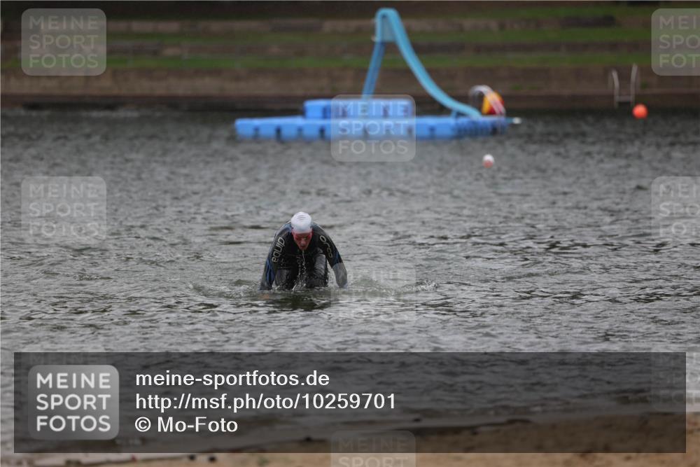 13.09.2026 - Stadtparktriathlon Mo-Foto http://msf.ph/oto/10259701 13.09.2026 12:08:31 Schwimmen 1187 meine-sportfotos.de