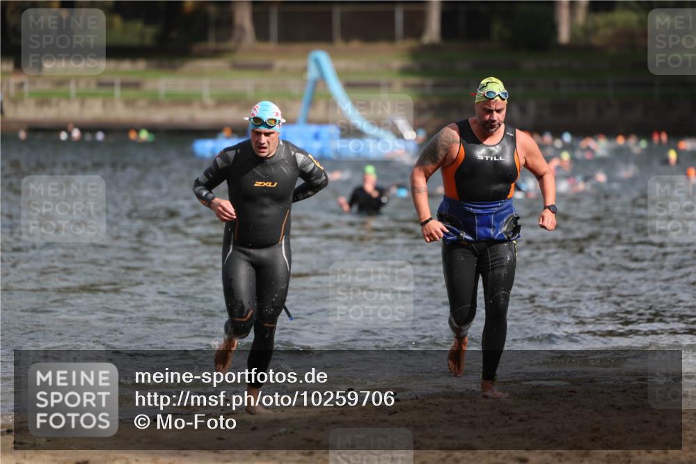 13.09.2026 - Stadtparktriathlon Mo-Foto http://msf.ph/oto/10259706 13.09.2026 11:30:04 Schwimmen 918, 919 meine-sportfotos.de