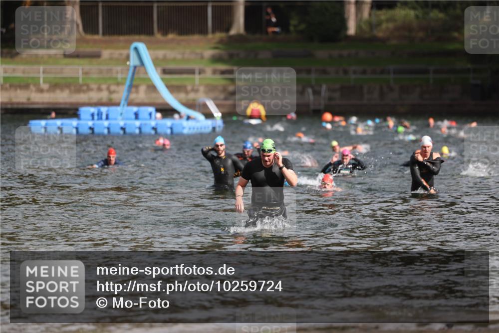 13.09.2026 - Stadtparktriathlon Mo-Foto http://msf.ph/oto/10259724 13.09.2026 11:30:19 Schwimmen 897 meine-sportfotos.de