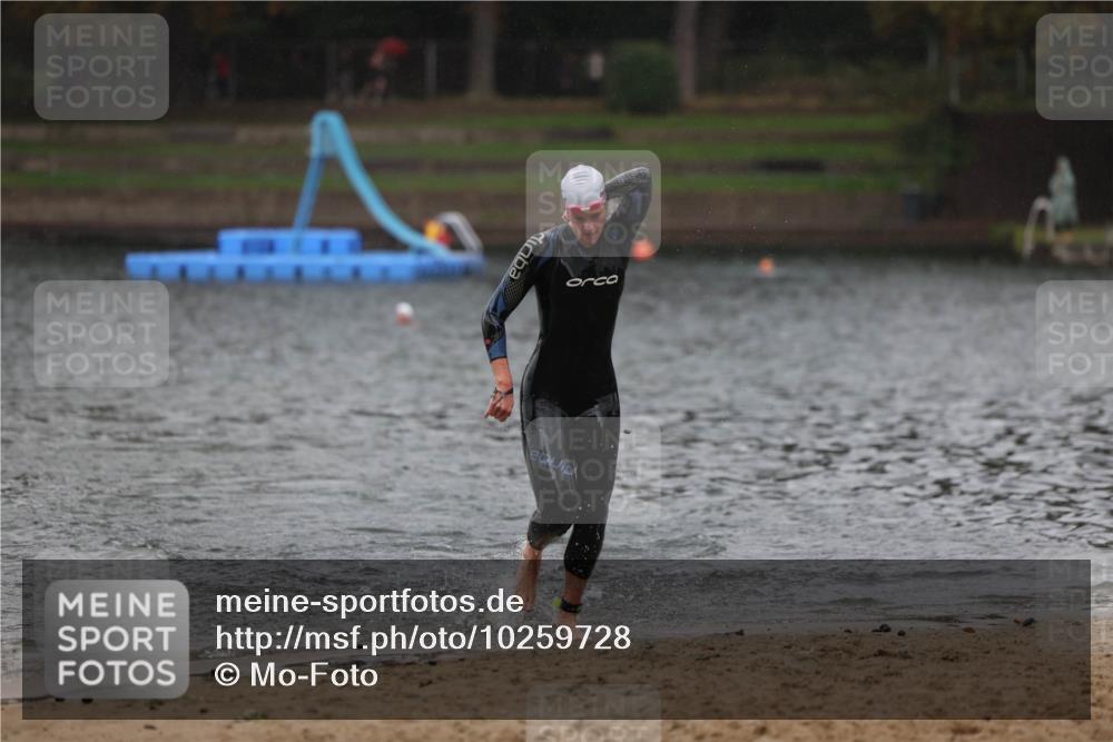 13.09.2026 - Stadtparktriathlon Mo-Foto http://msf.ph/oto/10259728 13.09.2026 12:08:35 Schwimmen 1187 meine-sportfotos.de