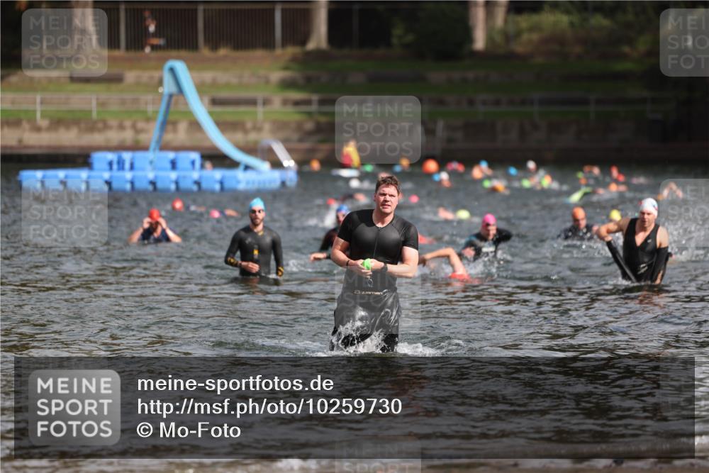 13.09.2026 - Stadtparktriathlon Mo-Foto http://msf.ph/oto/10259730 13.09.2026 11:30:21 Schwimmen 897 meine-sportfotos.de
