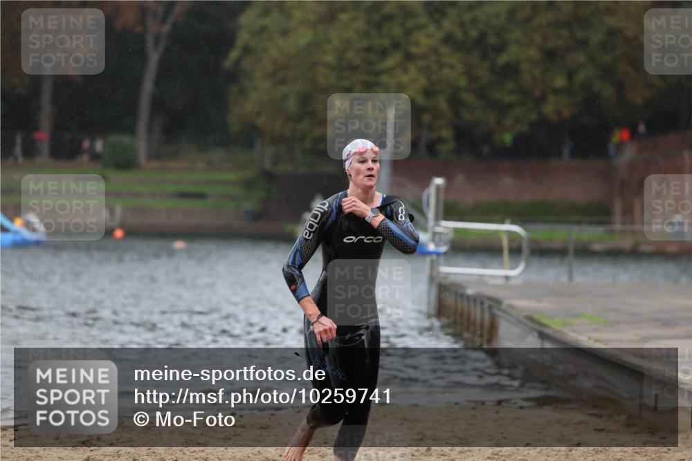 13.09.2026 - Stadtparktriathlon Mo-Foto http://msf.ph/oto/10259741 13.09.2026 12:08:37 Schwimmen 1187 meine-sportfotos.de