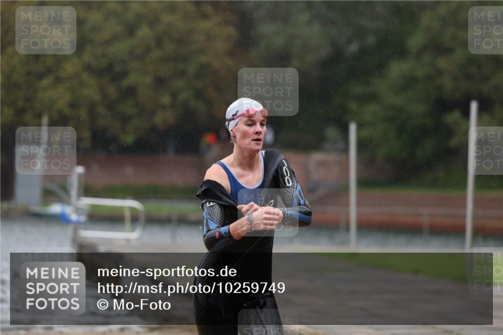 13.09.2026 - Stadtparktriathlon Mo-Foto http://msf.ph/oto/10259749 13.09.2026 12:08:38 Schwimmen 1187 meine-sportfotos.de