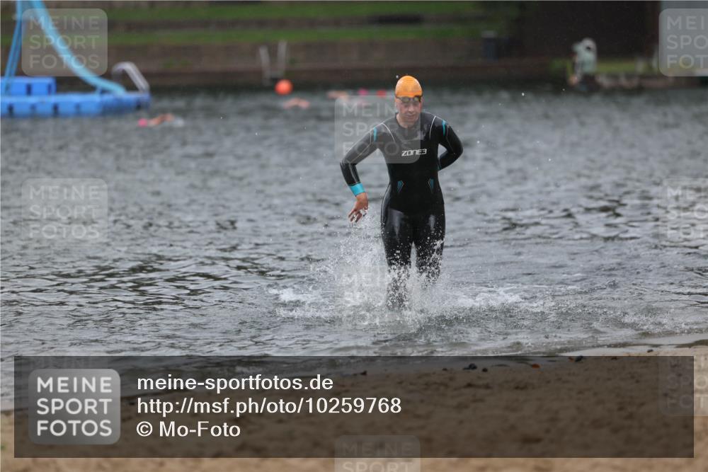 13.09.2026 - Stadtparktriathlon Mo-Foto http://msf.ph/oto/10259768 13.09.2026 12:09:44 Schwimmen 1121 meine-sportfotos.de
