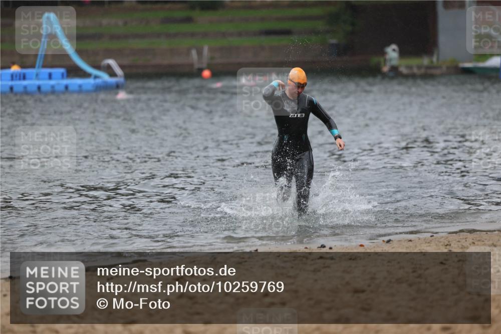 13.09.2026 - Stadtparktriathlon Mo-Foto http://msf.ph/oto/10259769 13.09.2026 12:09:44 Schwimmen 1121 meine-sportfotos.de