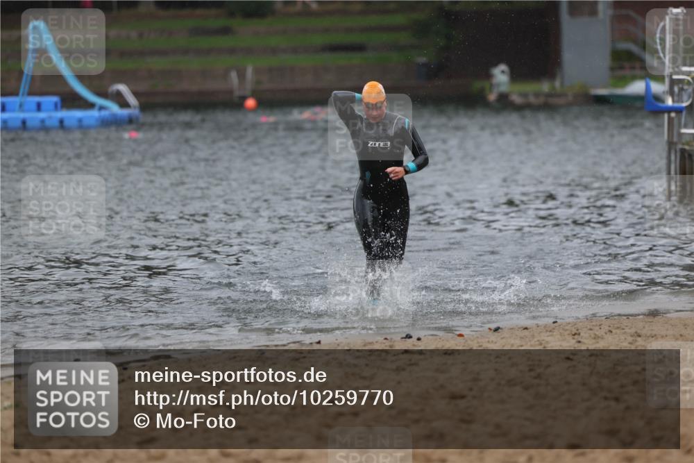 13.09.2026 - Stadtparktriathlon Mo-Foto http://msf.ph/oto/10259770 13.09.2026 12:09:44 Schwimmen 1121 meine-sportfotos.de