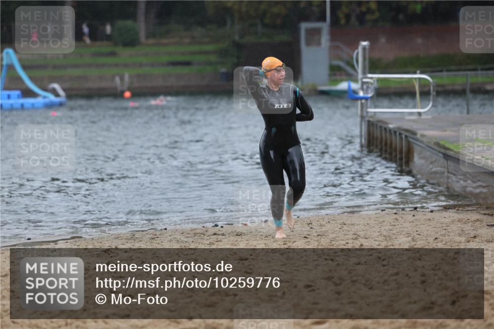 13.09.2026 - Stadtparktriathlon Mo-Foto http://msf.ph/oto/10259776 13.09.2026 12:09:46 Schwimmen 1121 meine-sportfotos.de