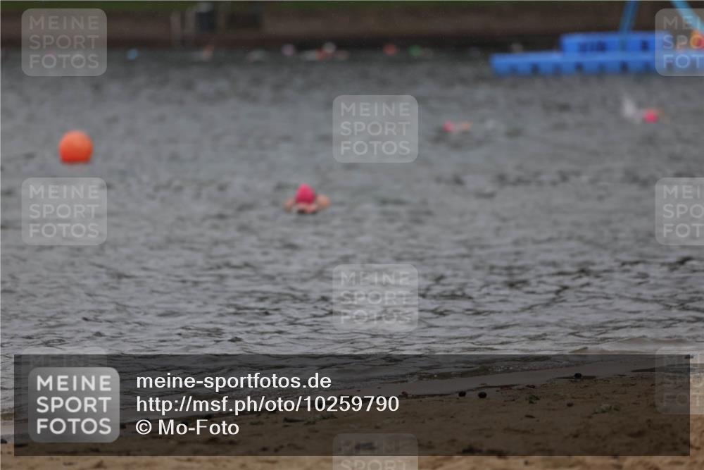 13.09.2026 - Stadtparktriathlon Mo-Foto http://msf.ph/oto/10259790 13.09.2026 12:10:28 Schwimmen  meine-sportfotos.de